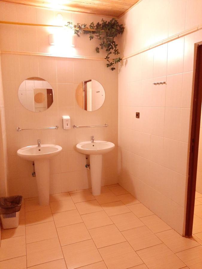 Garni Hotel Asas*** Мост Экстерьер фото